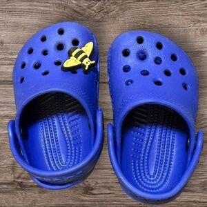 CROCS Blue Sandals with Perforated Design and Rotatable Strap